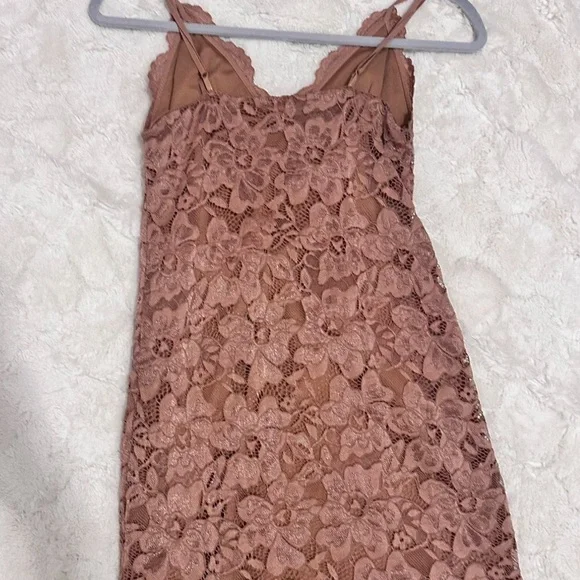 Zara brand, Mini Lace Dress - Picture 4 of 5